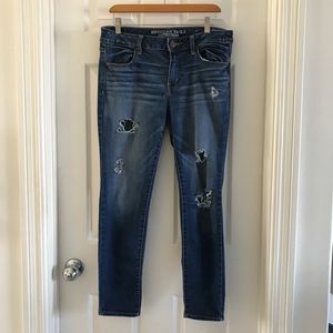 AMERICAN EAGLE - SIZE 12 SHORT